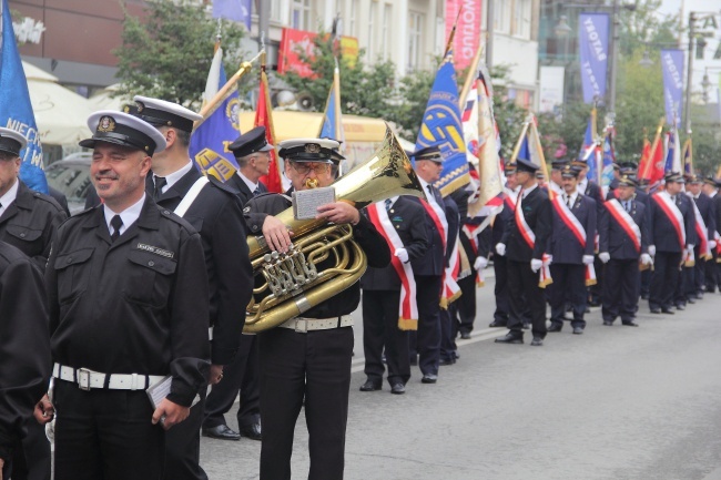 Abp Głódź spotkał się z kolejarzami 