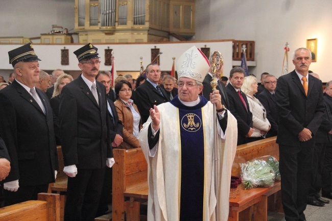 Abp Głódź spotkał się z kolejarzami 