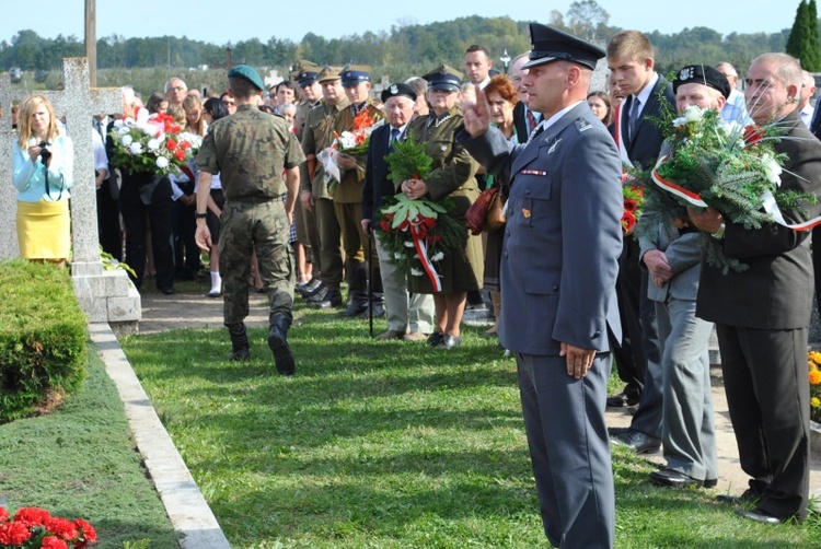 Piknik historyczny w Kozłowie Szlacheckim