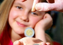 Kieszonkowe. Dawać czy nie?