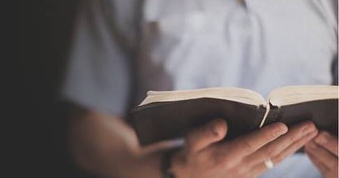 Pierwsze Biblie już są