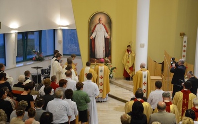 O wstawiennictwo proszą św. Jana Pawła II