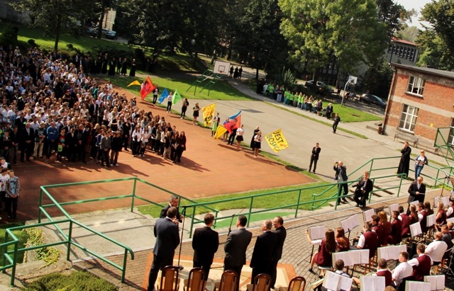 Generał ks. Ángel Fernández Artime SDB w Oświęcimiu