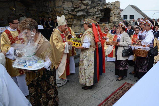 Dożynki diecezjalne na Górze św. Anny