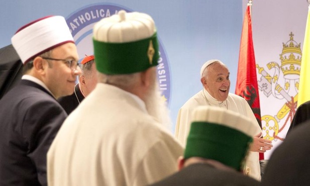 Franciszek z przedstawicielami innych wyznań i religii