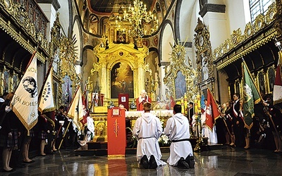 Sumie odpustowej za mieszkańców ziemi pułtuskiej przewodniczył bp Piotr Libera