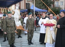 Święty Michał nawiedza Ostrowiec