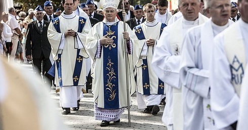 Suspensa za homoseksualizm