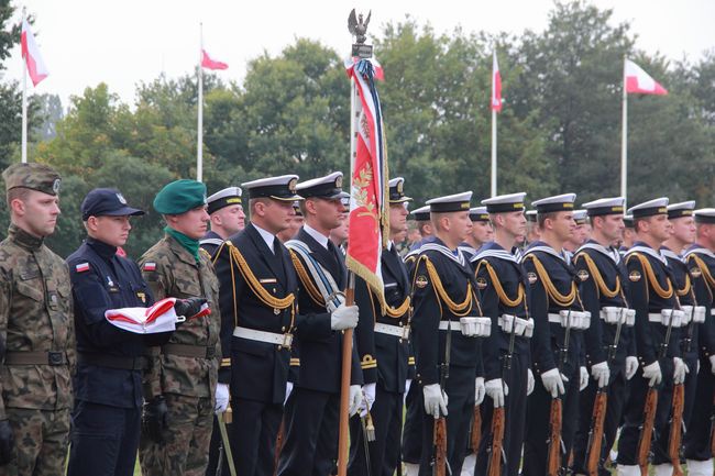 Przysięga podchorążych na Westerplatte