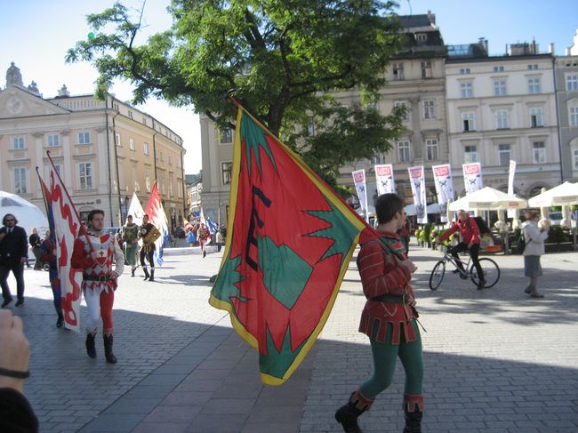 Pokaz średniowiecznych chorągwi