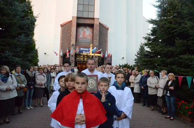Maryja w parafii Świętej Rodziny
