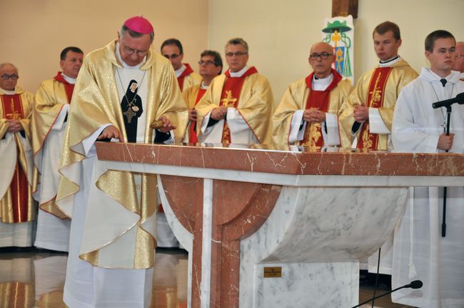 Poświęcenie kościoła pw. św. Faustyny w Słupsku