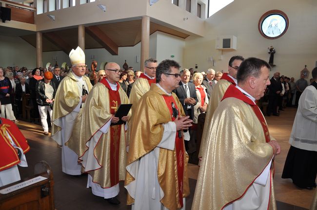 Poświęcenie kościoła pw. św. Faustyny w Słupsku