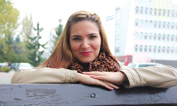 Natalia Barczyszyn pochodzi z Żuków k. Nowego Miasteczka.  Obecnie studiuje pedagogikę opiekuńczo-wychowawczą i profilaktykę na Uniwersytecie Zielonogórskim