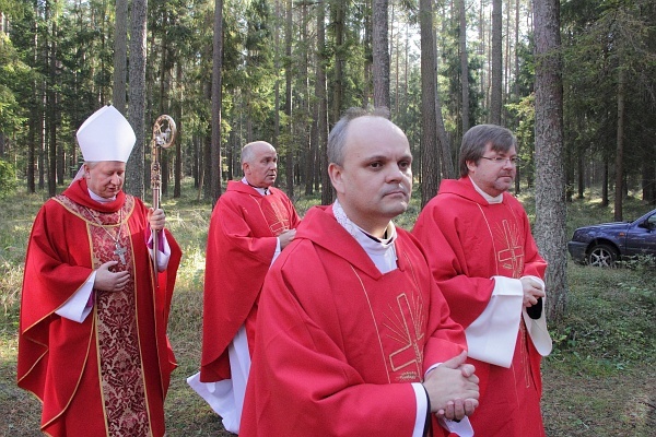 Pamięci ofiar zbrodni w Lasach Piaśnickich