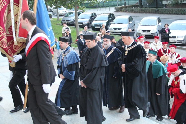 Międzyuczelniana inauguracja roku akademickiego 2014/2015