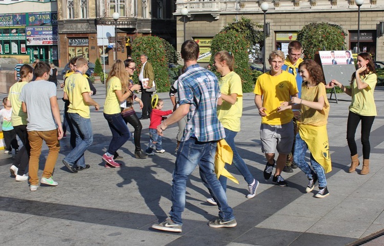 Dzień Papieski na placu Chrobrego