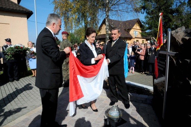 Obelisk Pamięci Poległych i Pomordowanych na Wschodzie