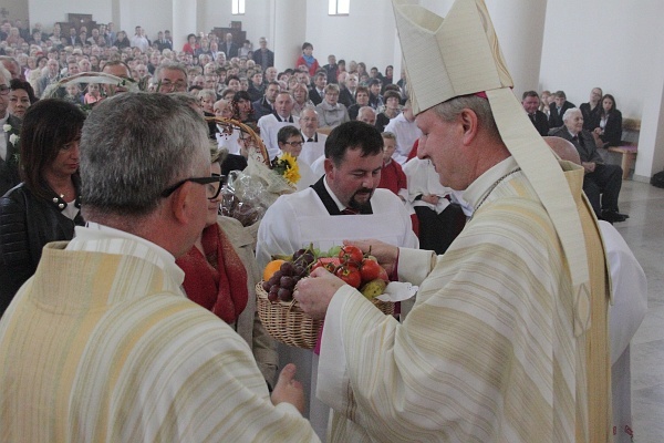 Konsekracja kościoła w Mrzezinie