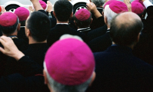 Synod Biskupów: praca nad dokumentami końcowymi