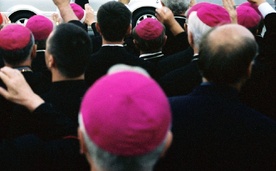 Synod Biskupów: praca nad dokumentami końcowymi