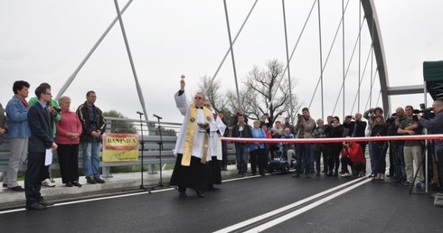 Most Cisek-Bierawa znowu łączy