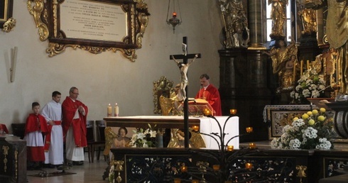 Przejście razy pięć