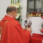 Wprowadzenie relikwii bł. ks. Jerzego Popiełuszki 