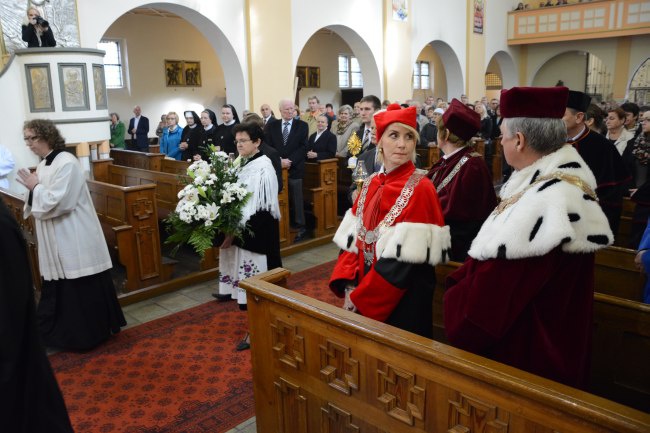 Relikwie św. Jana Kantego w Opolu