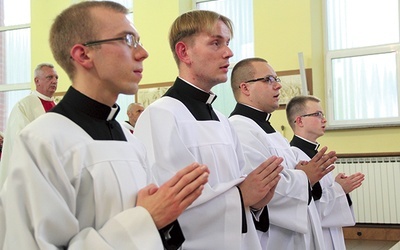  Kl. Jakub Zakrzewski, kl. Bartłomiej Borowski, kl. Jakub Kita i kl. Adrian Czerwiński