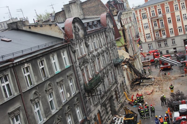 Zawalona kamienica w centrum Katowic