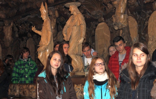 Gimnazjaliści w Henrykowie