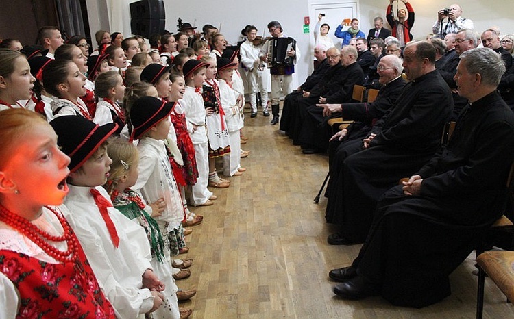 Edyta Geppert na jubileuszu ks. Józefa Strączka