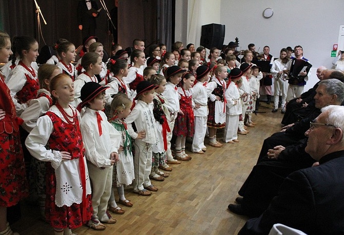 Edyta Geppert na jubileuszu ks. Józefa Strączka