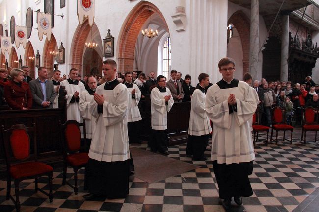 Msza św.  i obłóczyny w Gdańskim Seminarium Duchownym