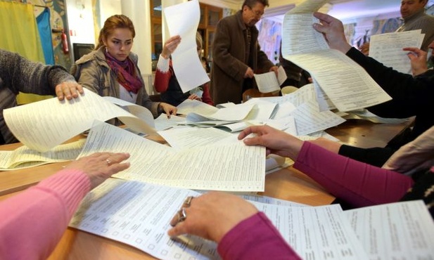 Rosja o wyborach na Ukrainie