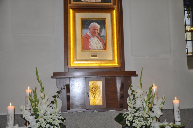 JP II w Roszowickim Lesie