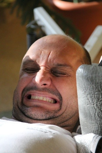 Przełomowa operacja to również długa i żmudna rehabilitacja