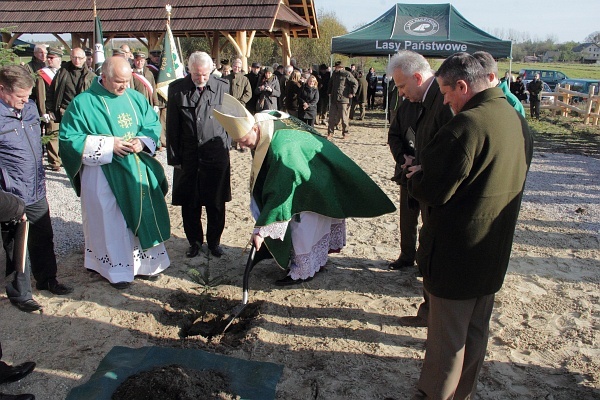 Poświęcenie kaplicy w Gniewowie