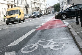  Tylko w tym roku w Warszawie oddano do użytku prawie 40 km dróg, ciągów i pasów rowerowych, a w budowie jest jeszcze kolejnych 25 km