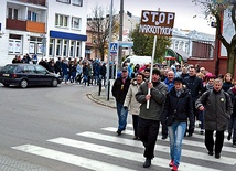 W mławskim Marszu Białych Serc wzięło udział ponad 100 osób