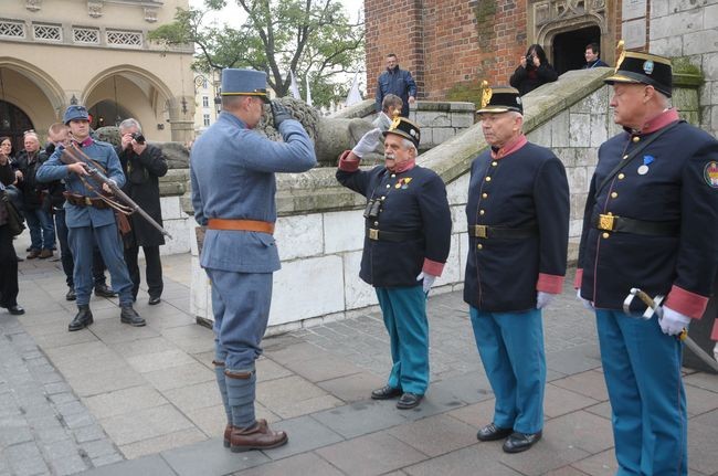 Kraków znów skruszył pęta