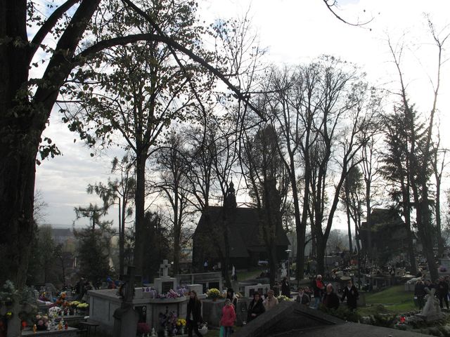 1 listopada na nowotarskiej nekropolii