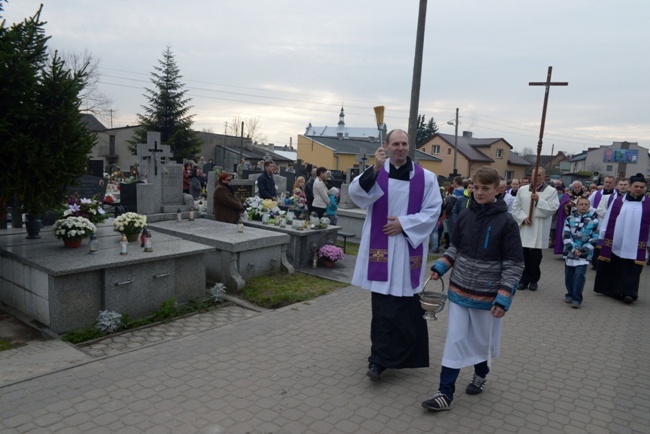 Nasza cmentarna modlitwa i zaduma