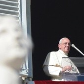 Papież: Pamiętajmy o zapomnianych zmarłych