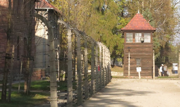 Zaduszki w byłym KL Auschwitz