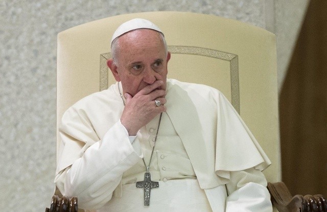 Dziesiąty telefon papieża do bliskich ofiary mordu