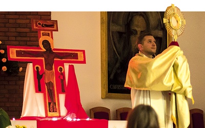  Najbliższe spotkania modlitewne w duchu Taizé w Olsztynie odbędą się 14.11 w par. św. Franciszka oraz w par. MB Fatimskiej 21.11