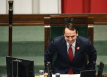 Sikorski problemu nie widzi