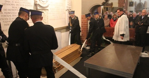 Ostatnia droga infułata...